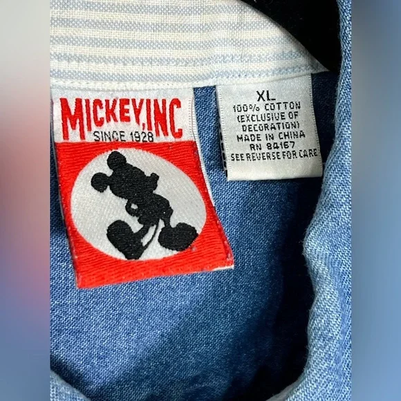 Vintage Mickey Inc. World Reunion Denim Button Down Extra Large - Picture 3 of 9